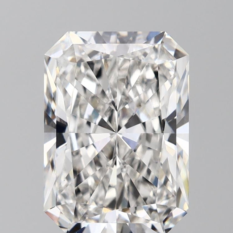 3.61 Carat G VVS2 Radiant Cut Diamond -  - IGI Certified 593397804