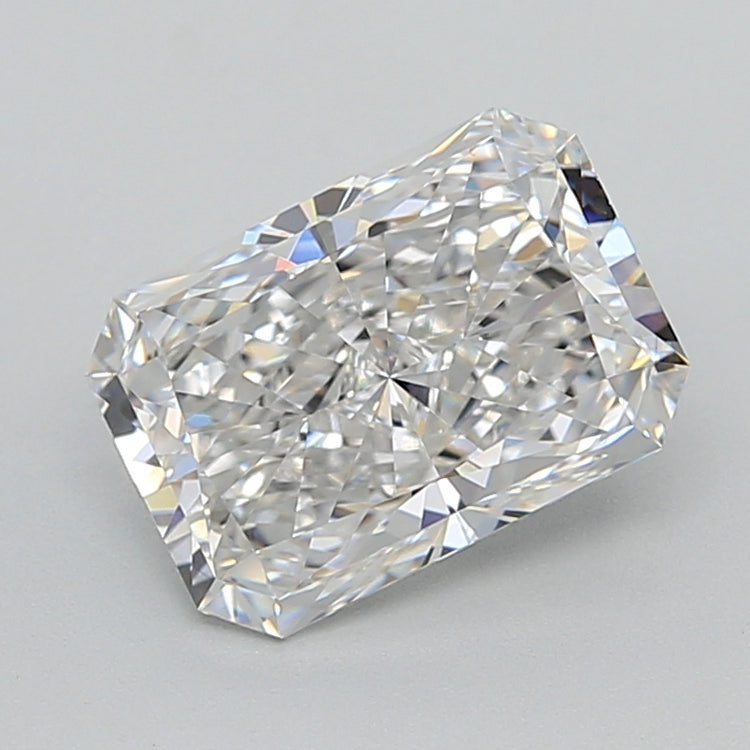 2.6 Carat F VVS2 Radiant Cut Diamond -  - IGI Certified 607344901