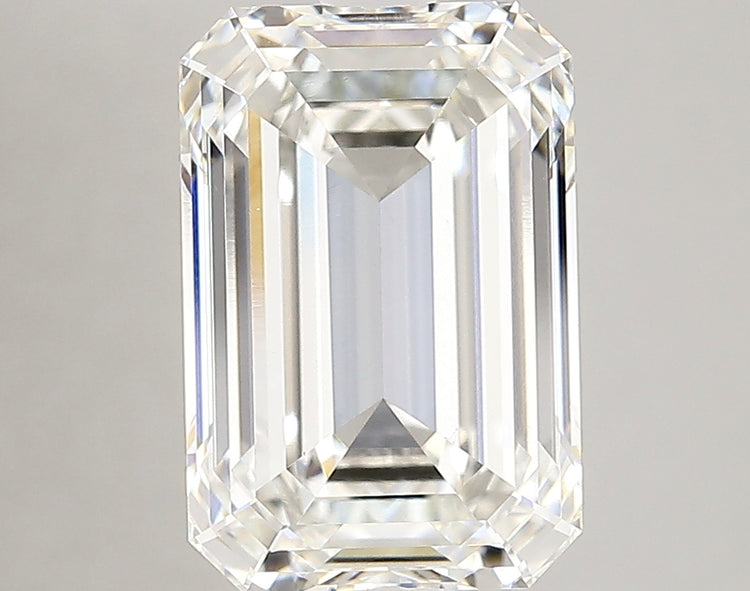 5.11 Carat G VVS2 Emerald Cut Diamond -  - IGI Certified 621400043